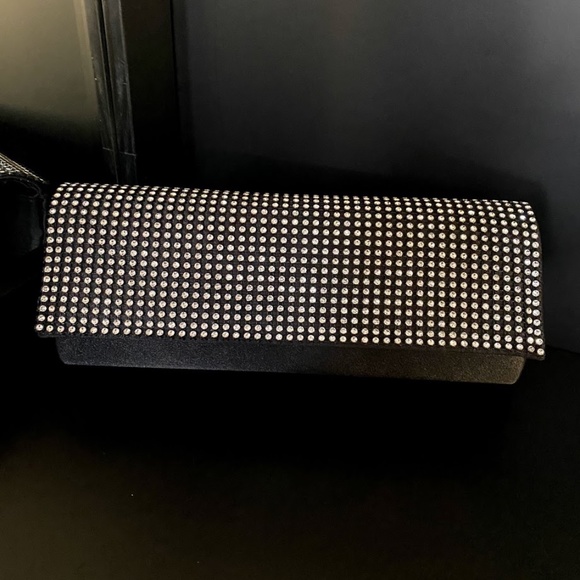 Black and Silver Clutch - Picture 3 of 5